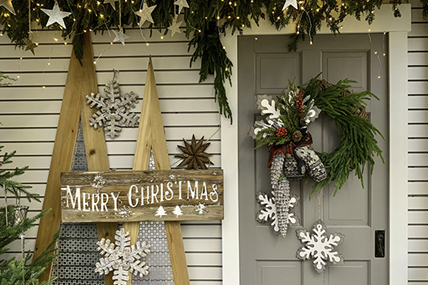 Winter Front Porch Decor